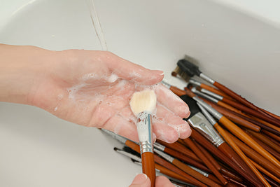 How to Make Your Own Makeup Brush Cleaner at Home